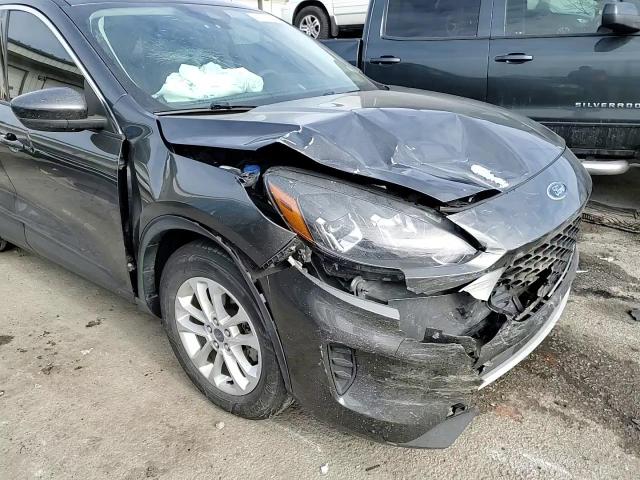 2020 Ford Escape - Image 11