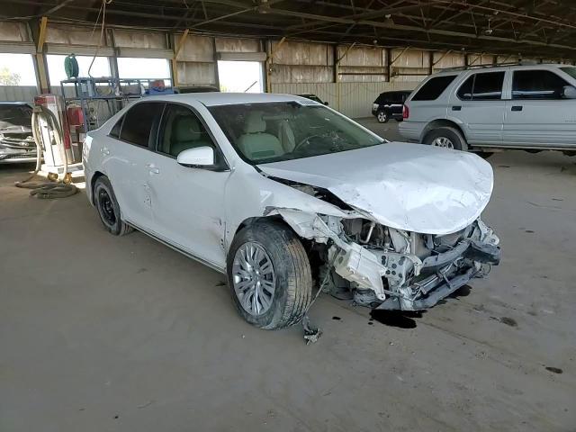 2013 Toyota Camry - Image 11
