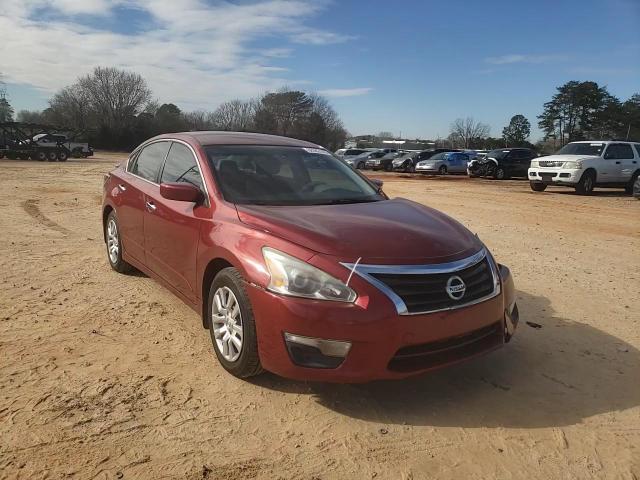 2015 Nissan Altima - Image 10