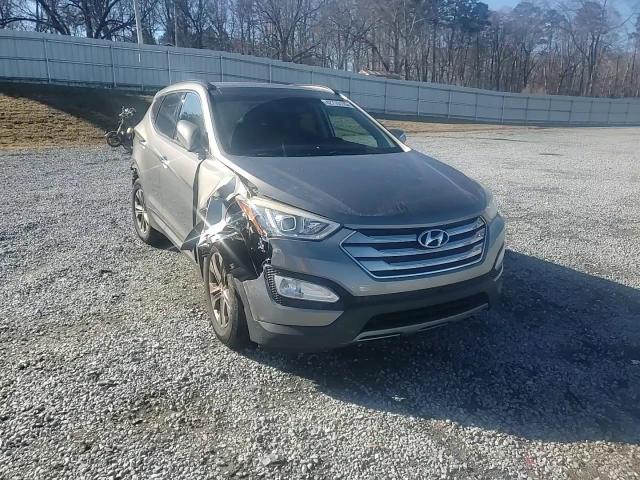 2014 Hyundai Santa Fe - Image 11