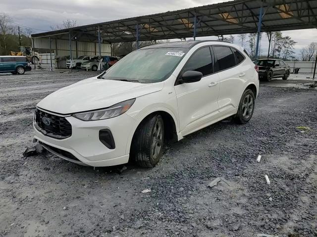 2023 Ford Escape - Image 11