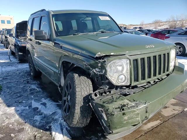 2012 Jeep Liberty (North America) - Image 15