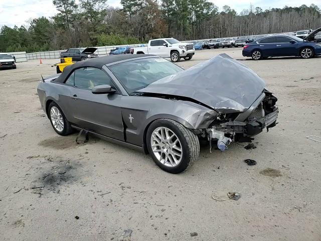 2014 Ford Mustang - Image 11
