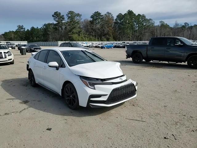2024 Toyota Corolla - Image 10