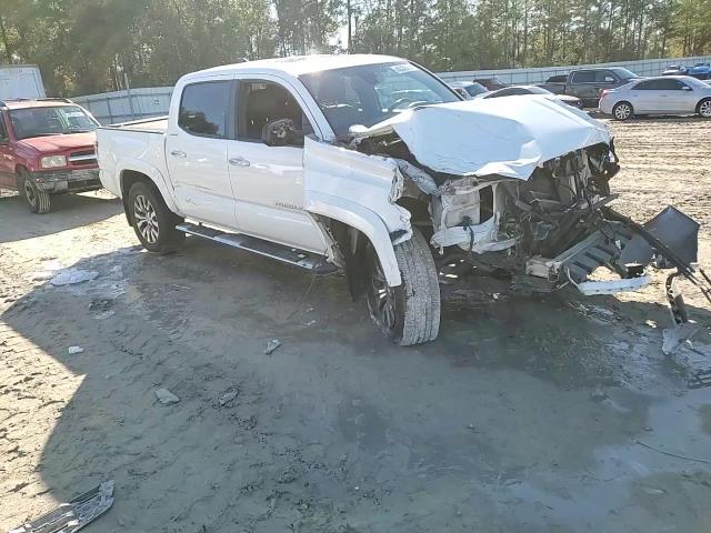 2020 Toyota Tacoma - Image 11