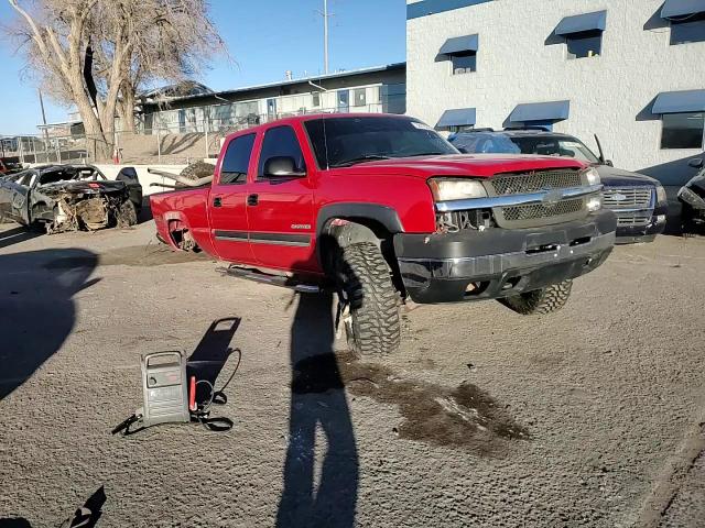 2003 Chevrolet Silverado - Image 11