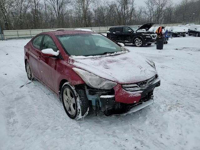 2012 Hyundai Elantra - Image 10