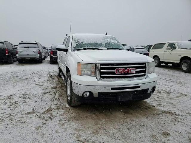 2012 GMC Sierra - Image 10