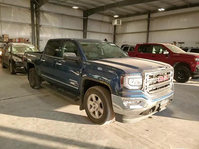 2017 GMC Sierra - Image 10
