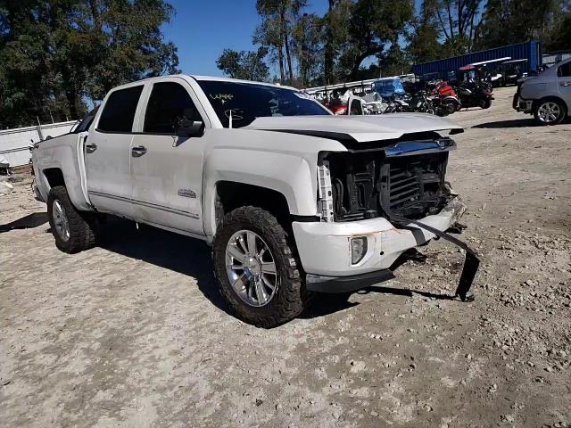 2018 Chevrolet Silverado - Image 11