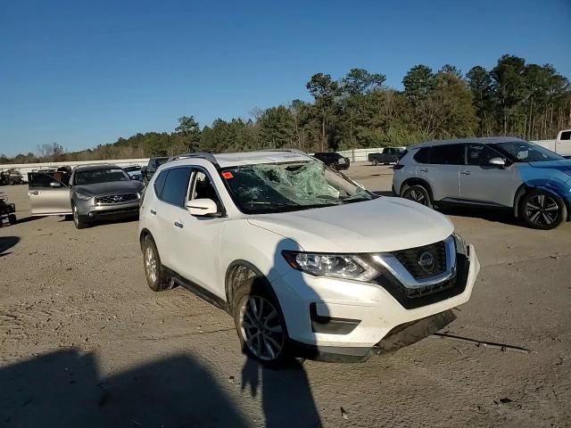 2020 Nissan Rogue - Image 12