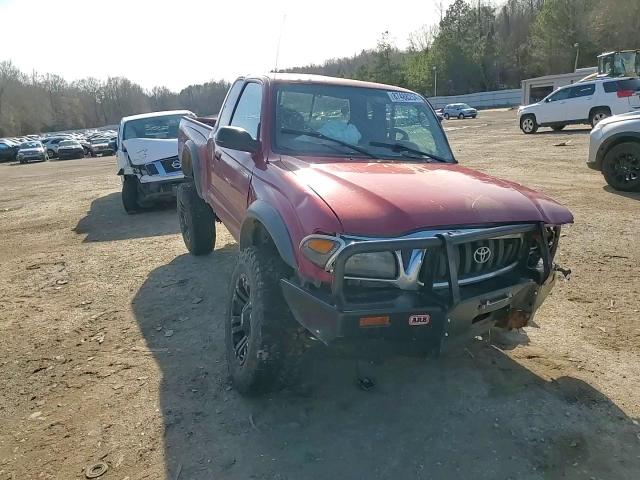 2004 Toyota Tacoma - Image 11