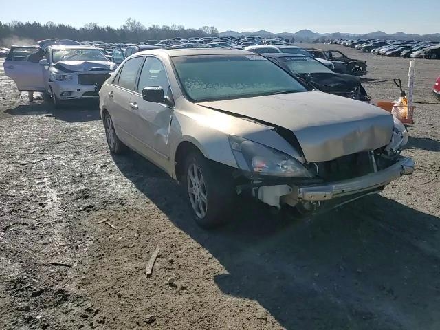 2003 Honda Accord - Image 11