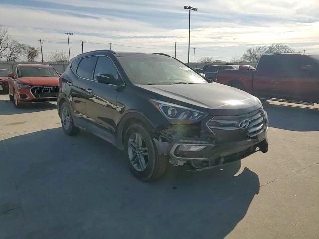 2017 Hyundai Santa Fe - Image 11