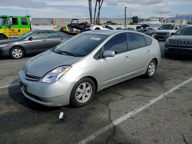 2004 Toyota Prius VIN: JTDKB20U640024679 Lot: 42258915