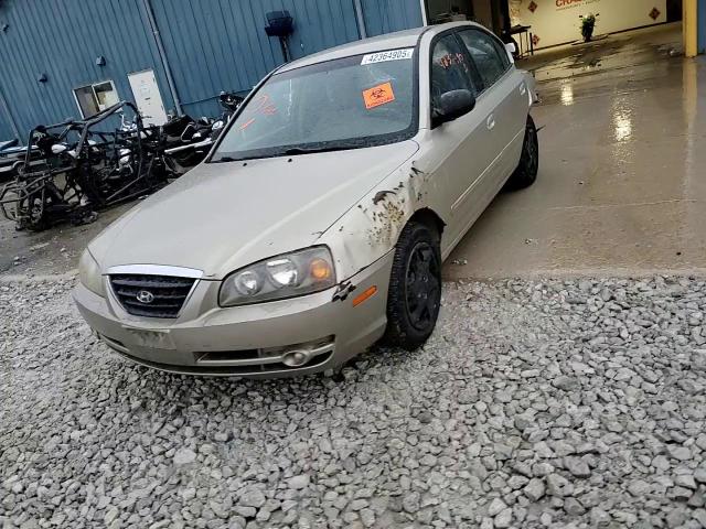 2005 Hyundai Elantra - Image 11