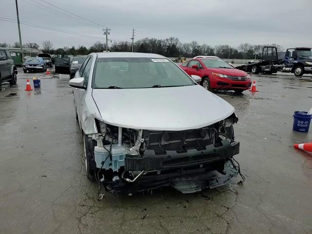 2012 Toyota Camry - Image 10