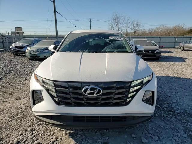 2022 Hyundai Tucson - Image 12