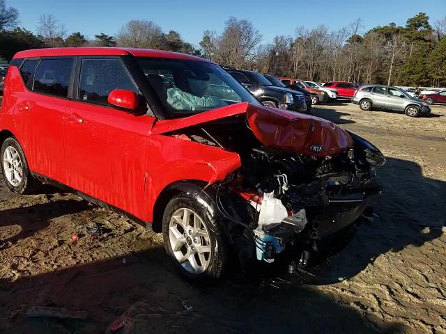 2021 Kia Soul - Image 15