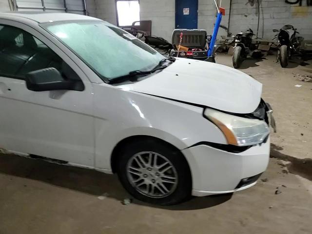 2010 Ford Focus - Image 10