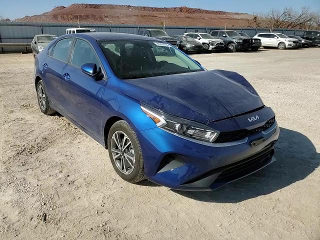 2024 Kia Forte - Image 11