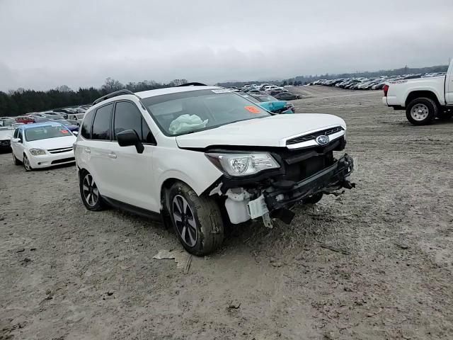 2018 Subaru Forester - Image 10
