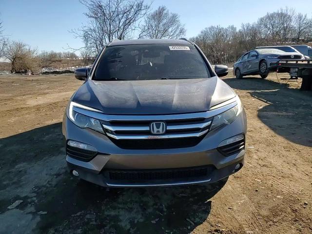 2017 Honda Pilot - Image 12