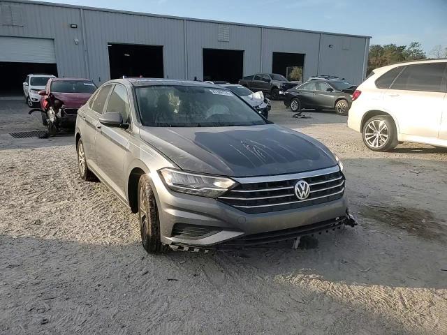 2019 Volkswagen Jetta - Image 10