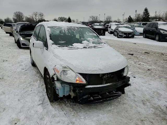 2011 Nissan Versa - Image 10