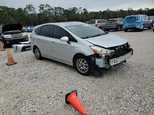 2015 Toyota Prius - Image 15