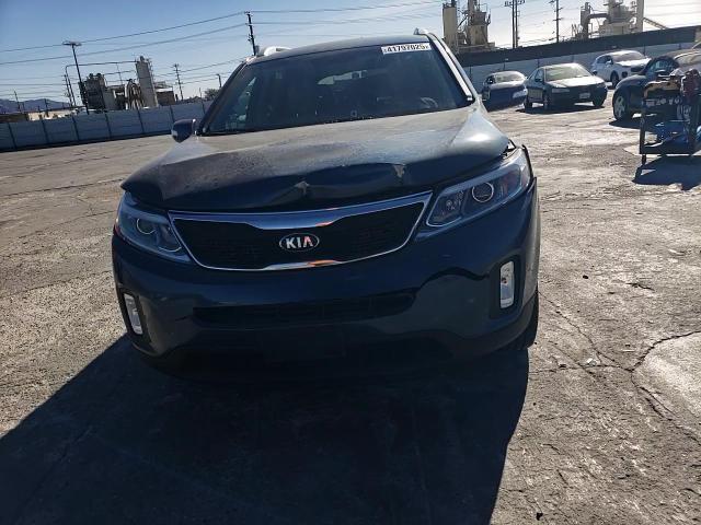 2014 Kia Sorento - Image 12