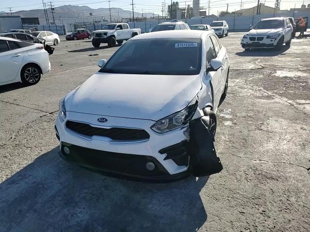 2019 Kia Forte - Image 11