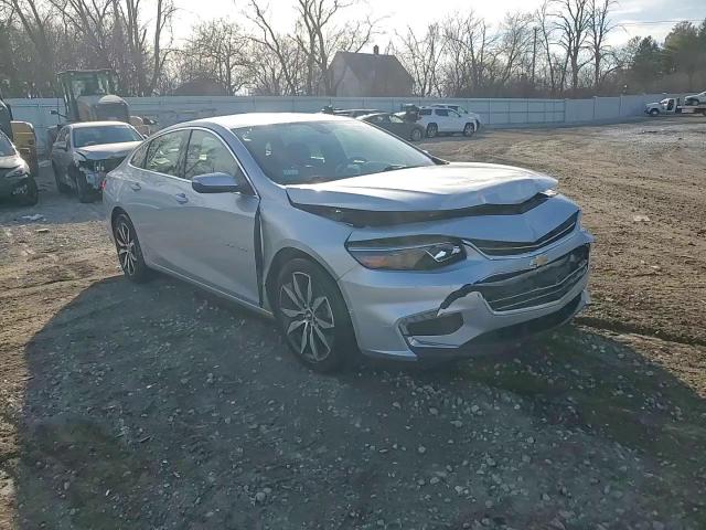 2017 Chevrolet Malibu - Image 13