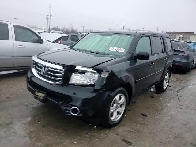 2015 Honda Pilot - Image 12