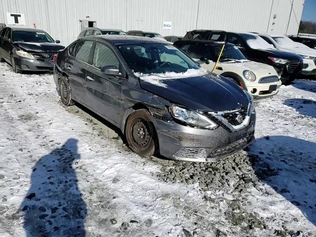 2016 Nissan Sentra - Image 13