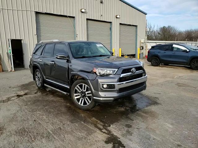 2017 Toyota 4Runner - Image 14