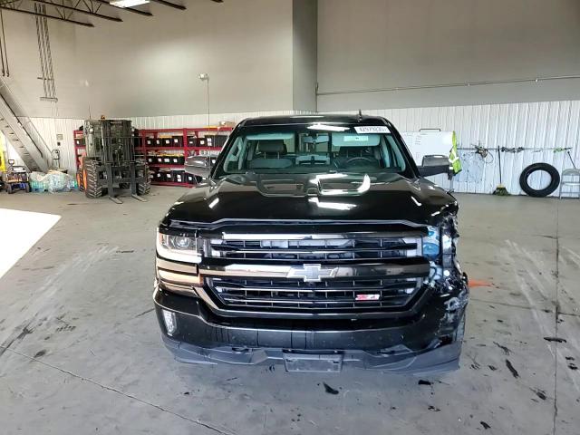 2017 Chevrolet Silverado - Image 10