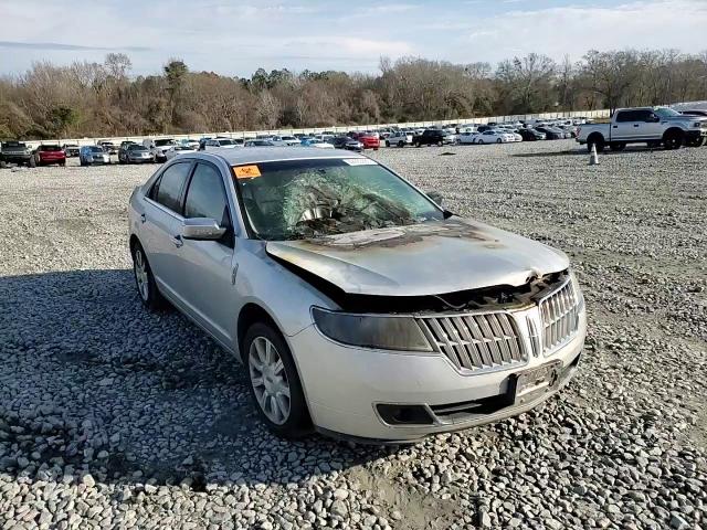 2011 Lincoln MKZ - Image 11