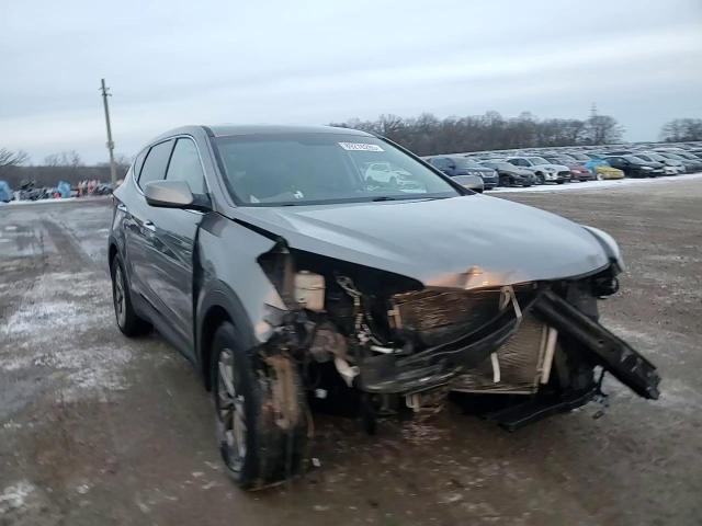 2016 Hyundai Santa Fe - Image 14