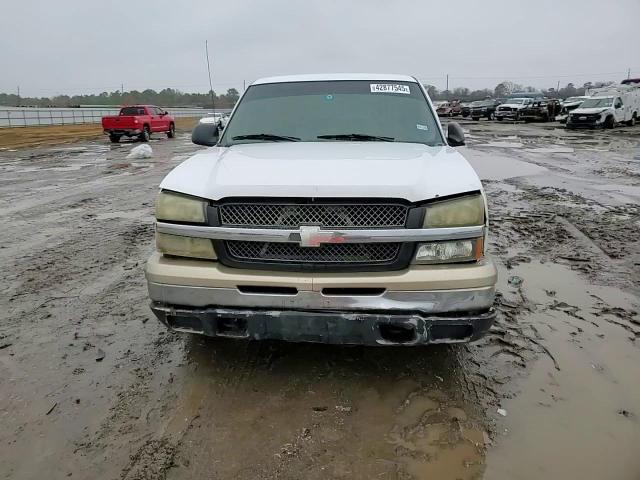 2004 Chevrolet Silverado - Image 10