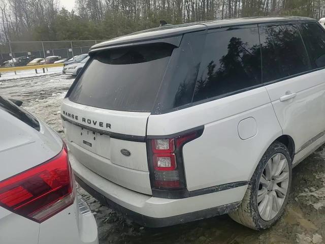 2016 Land Rover Range Rover - Image 12