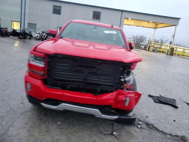 2017 Chevrolet Silverado - Image 10