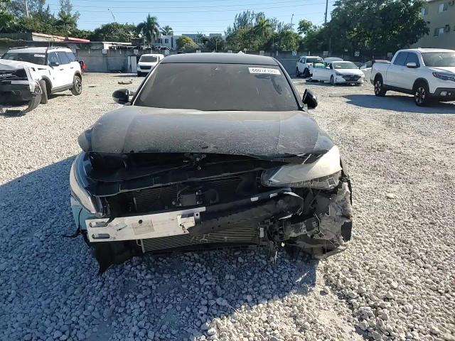 2021 Nissan Altima - Image 13
