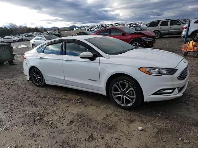 2017 Ford Fusion - Image 10