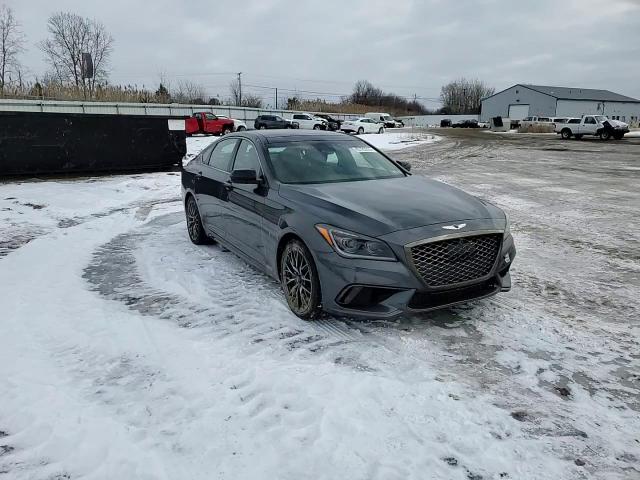 2018 Genesis G80 - Image 10