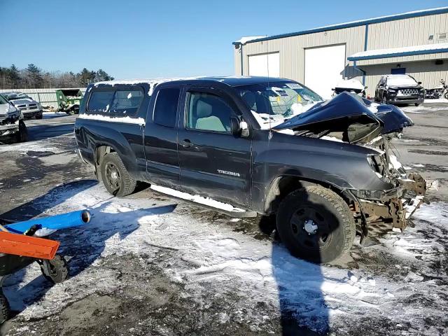 2010 Toyota Tacoma - Image 10