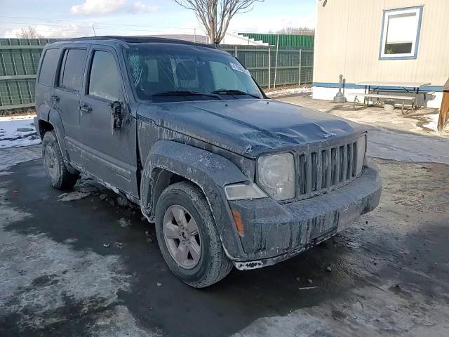 2011 Jeep Liberty (North America) - Image 12