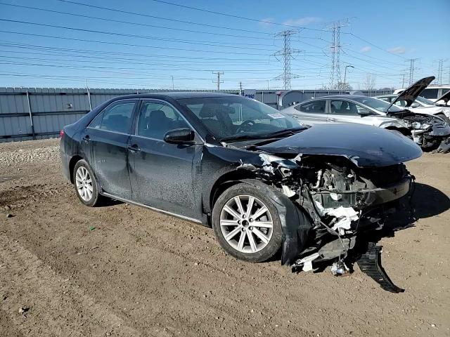 2014 Toyota Camry - Image 10