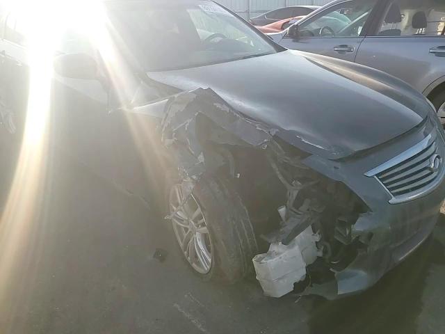 2011 Infiniti G - Image 11