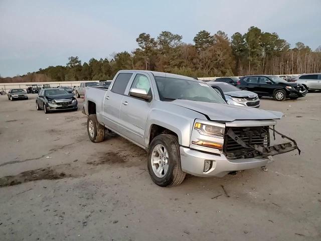 2018 Chevrolet Silverado - Image 10